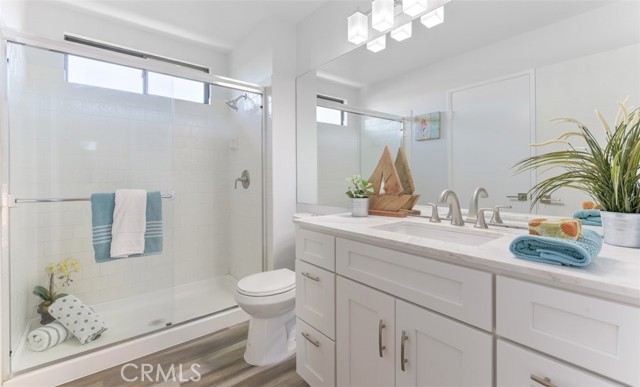 Image 36 for 38265   Crocus LN