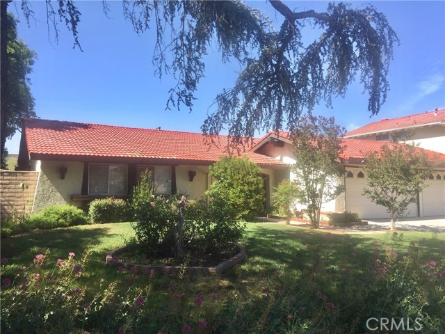 1253 Grossmont Dr, Riverside, CA 92506