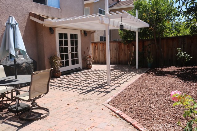 15 Tavella, Lake Forest CA: https://media.crmls.org/medias/fefe454c-b444-4d90-85e8-d2d15dcdce5d.jpg