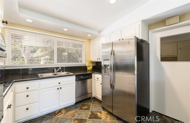 Detail Gallery Image 20 of 38 For 27104 Shorewood Rd, Rancho Palos Verdes,  CA 90275 - 3 Beds | 2 Baths