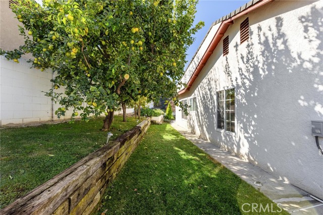 Detail Gallery Image 36 of 48 For 829 Greenbriar Ave, Simi Valley,  CA 93065 - 3 Beds | 2 Baths