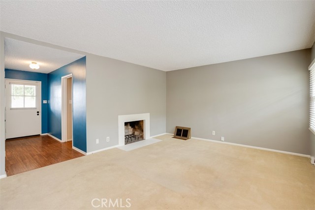 Detail Gallery Image 10 of 35 For 1906 Amber Ln, Burbank,  CA 91504 - 3 Beds | 1 Baths