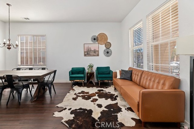 Detail Gallery Image 8 of 41 For 1625 Moss Rose, Beaumont,  CA 92223 - 5 Beds | 3 Baths