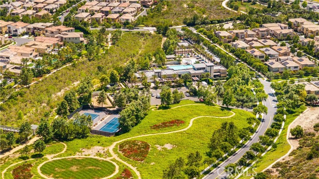 Detail Gallery Image 62 of 67 For 57 Kite, Irvine,  CA 92618 - 5 Beds | 5/1 Baths