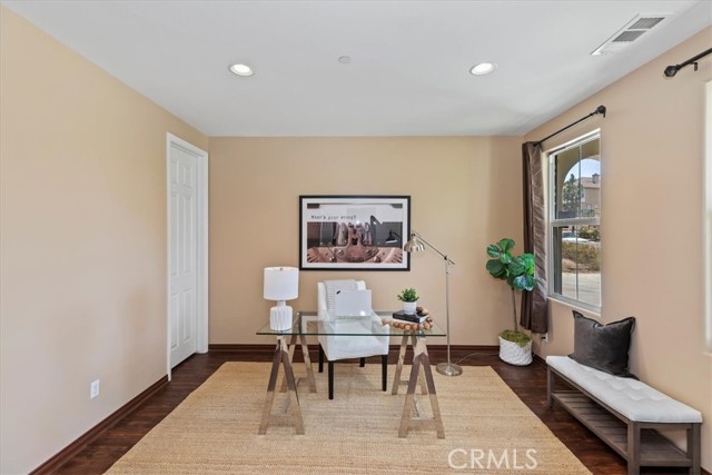 239 Cross Rail Lane, Norco CA: https://media.crmls.org/medias/ff02508a-db9d-4c98-a927-7bc2e9fdbbc8.jpg
