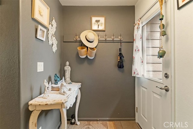 Detail Gallery Image 6 of 31 For 1422 Kingston, Mount Shasta,  CA 96067 - 2 Beds | 1/1 Baths