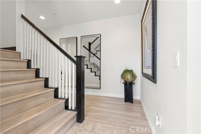 115 Hollow Tree, Irvine CA: https://media.crmls.org/medias/ff052d2d-2c42-4adc-922e-af08a5c686f5.jpg