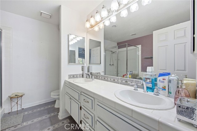 Detail Gallery Image 18 of 26 For 2131 Almeria St #102,  Corona,  CA 92879 - 3 Beds | 2/1 Baths