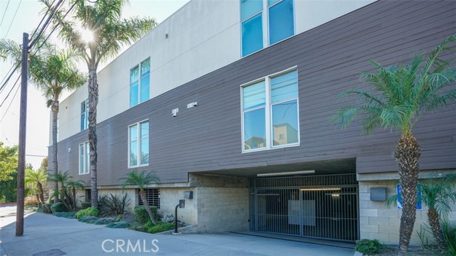 Front Image Thumbnail for CRBB25274497