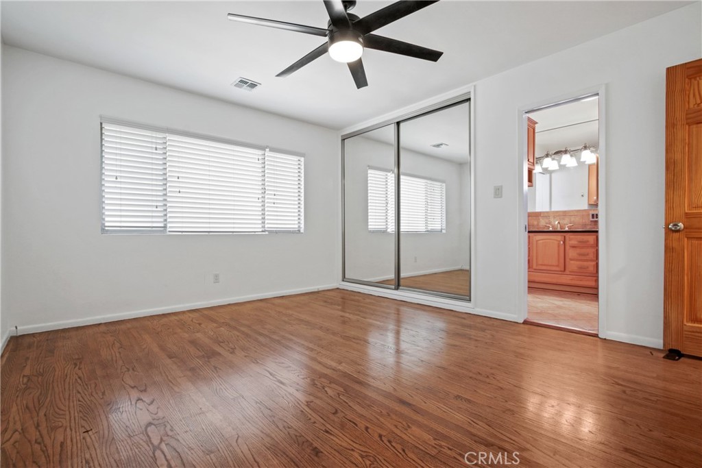 MLS #OC25222224 image #13