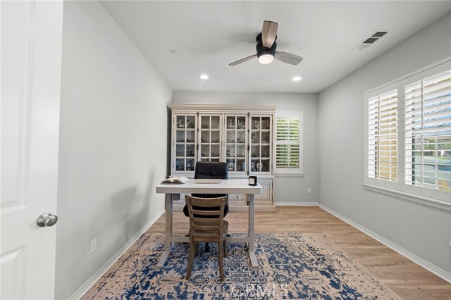 31570 Sweetwater Circle, Temecula CA: https://media.crmls.org/medias/ff07ed89-f2a9-4fed-bf83-cbe603aa4099.jpg
