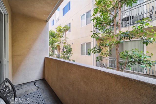 Detail Gallery Image 24 of 30 For 13951 Sherman Way #204,  Van Nuys,  CA 91405 - 2 Beds | 2 Baths