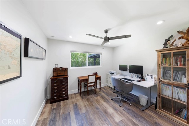 Image 17 of 48 For 19622 Canberra Ln