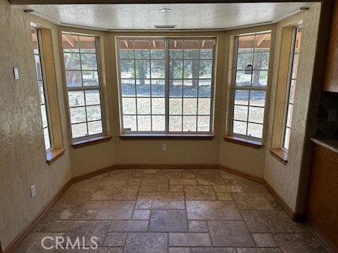 Detail Gallery Image 27 of 52 For 16601 Redwing Rd, Apple Valley,  CA 92307 - 3 Beds | 3/1 Baths