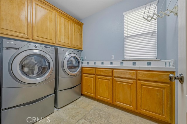 Detail Gallery Image 30 of 56 For 1258 Avignon, Merced,  CA 95348 - 4 Beds | 3 Baths