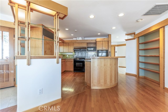 Detail Gallery Image 18 of 49 For 208 Weymouth, Cambria,  CA 93428 - 3 Beds | 2/1 Baths