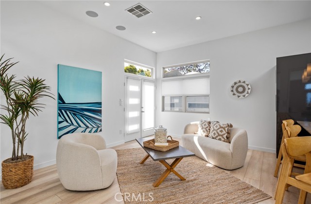 Detail Gallery Image 26 of 72 For 726 W 37th St, San Pedro,  CA 90731 - 5 Beds | 5 Baths