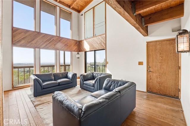 Detail Gallery Image 8 of 63 For 1616 Kanola Rd, La Habra Heights,  CA 90631 - 2 Beds | 3 Baths