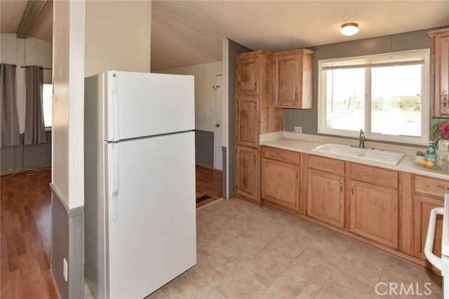 Detail Gallery Image 18 of 45 For 1732 Surrey Ave, Yucca Valley,  CA 92284 - 2 Beds | 2 Baths