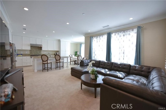 52 Open range, Irvine CA: https://media.crmls.org/medias/ff0da693-bf34-4880-8a22-622067f6f02a.jpg