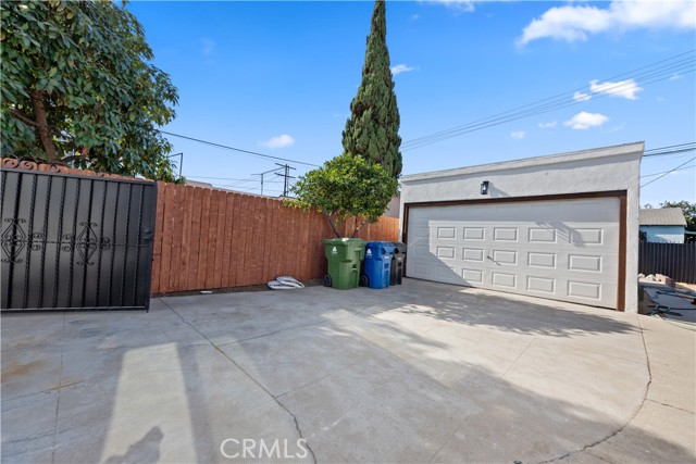 Detail Gallery Image 21 of 21 For 627 W 111th Pl, Los Angeles,  CA 90044 - 3 Beds | 2 Baths