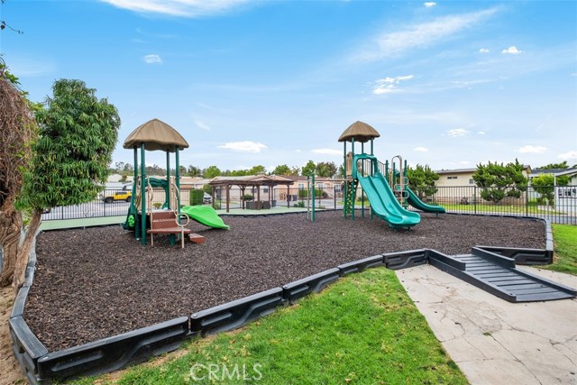 Detail Gallery Image 38 of 48 For 5815 E La Palma Ave #170,  Anaheim,  CA 92807 - 3 Beds | 2 Baths