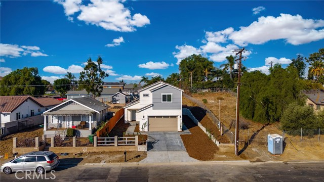 Detail Gallery Image 8 of 43 For 4040 Acacia Ave, Norco,  CA 92860 - 3 Beds | 2/1 Baths