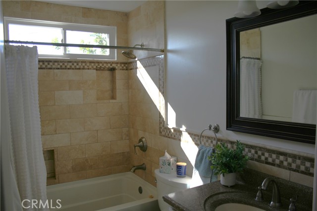 Detail Gallery Image 25 of 56 For 24336 Seagreen Dr, Diamond Bar,  CA 91765 - 4 Beds | 2/1 Baths