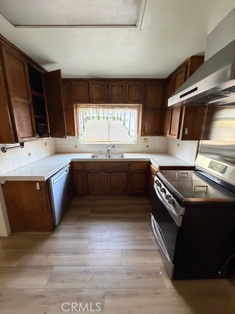 5243 Acacia Street, San Gabriel CA: https://media.crmls.org/medias/ff0ffbf4-c77d-44a5-8a6d-19724211f59b.jpg