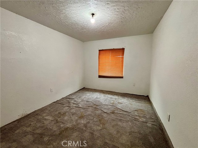 32900 Dune Road., Newberry Springs CA: https://media.crmls.org/medias/ff1088c7-b9e2-4397-96cf-e04f58ae0d30.jpg