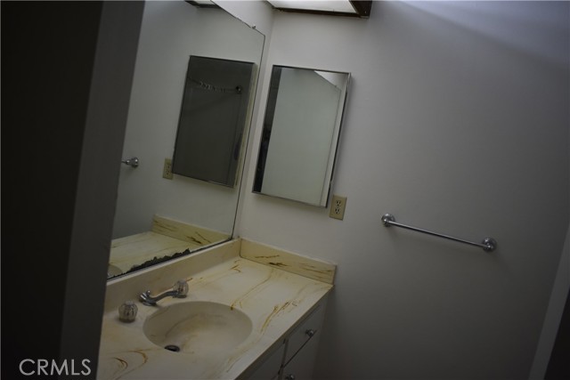 Detail Gallery Image 15 of 25 For 1718 Puente Ave #40,  Baldwin Park,  CA 91706 - 2 Beds | 2 Baths