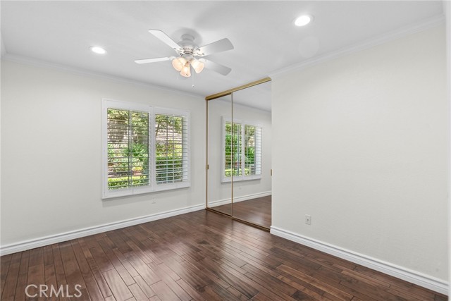 25383 Fortuna Drive, Valencia CA: https://media.crmls.org/medias/ff12c5c4-07de-4a05-80b4-e2a4b00b61a3.jpg