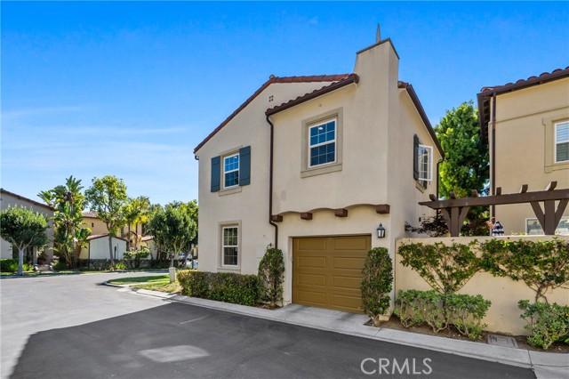 151 Canyoncrest, Irvine CA: https://media.crmls.org/medias/ff136471-9d62-4944-8947-5422470d70af.jpg