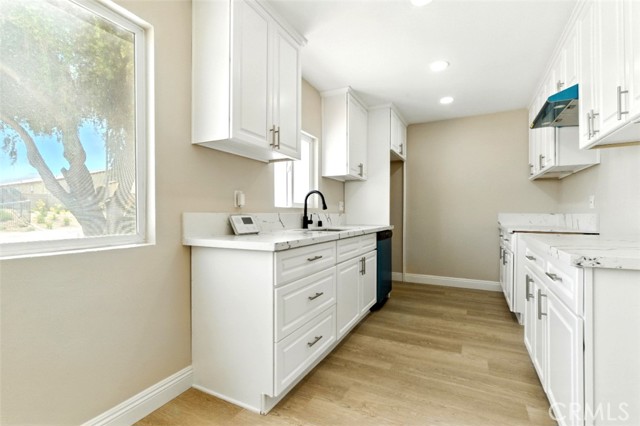 15195 Laguna Avenue, Lake Elsinore CA: https://media.crmls.org/medias/ff1492f2-c470-4e00-b62f-9dccd52bfb4f.jpg