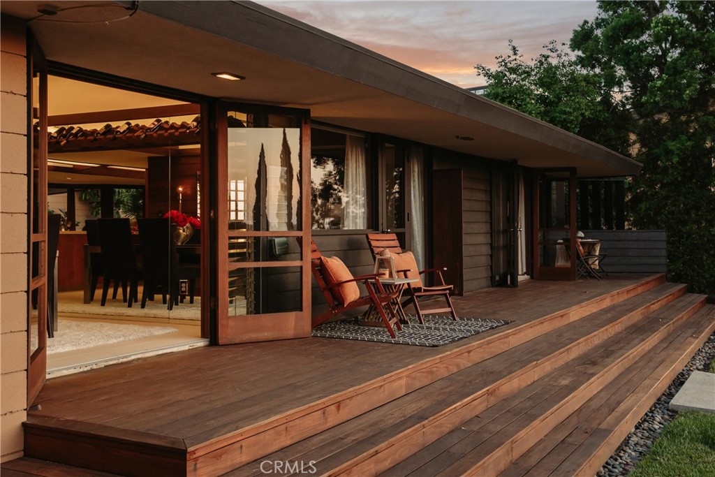 MLS #OC25145923 img 1