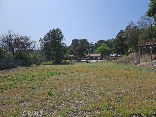 Detail Gallery Image 19 of 41 For 17572 Greenwood Ct, San Bernardino,  CA 92407 - 3 Beds | 2 Baths