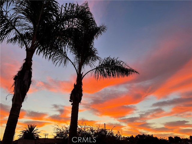 1001 Emerald Street, Redondo Beach, California 90277, 4 Bedrooms Bedrooms, ,2 BathroomsBathrooms,Residential,Sold,Emerald,SB22105742