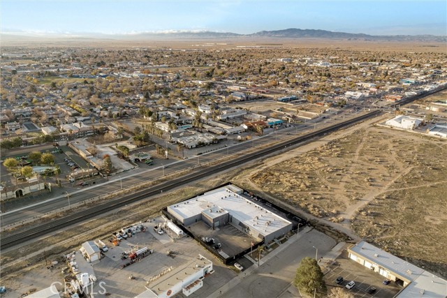 Image 53 of 54 For 44211 Yucca