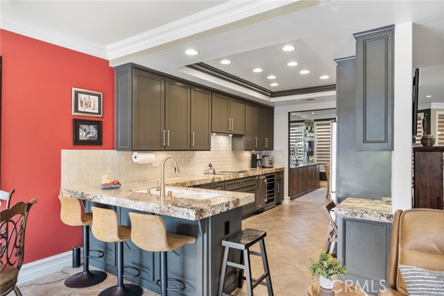 Detail Gallery Image 14 of 50 For 6216 Greenbrier Dr, Huntington Beach,  CA 92648 - 3 Beds | 2/1 Baths