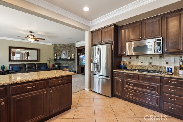 Detail Gallery Image 11 of 30 For 30206 Savoie Street, Murrieta,  CA 92563 - 5 Beds | 3/1 Baths