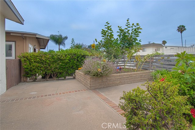 Detail Gallery Image 15 of 18 For 125 W Escalones, San Clemente,  CA 92672 - 2 Beds | 1/1 Baths
