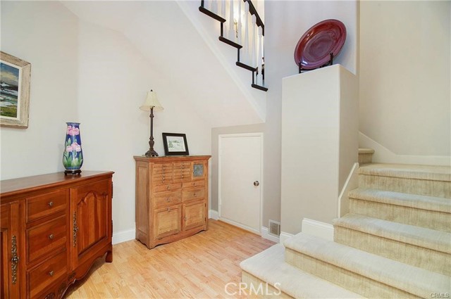 8 Toulon, Laguna Niguel CA: https://media.crmls.org/medias/ff19f0b7-661b-4b02-8463-76afc94d7ff1.jpg