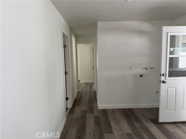 Detail Gallery Image 10 of 18 For 350 San Jacinto #11,  Perris,  CA 91571 - 2 Beds | 2 Baths