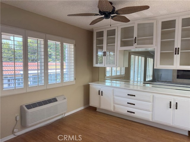 3300 Via Carrizo, Laguna Woods CA: https://media.crmls.org/medias/ff1bd4b7-00d1-48b8-8ee8-5f501482b9b8.jpg
