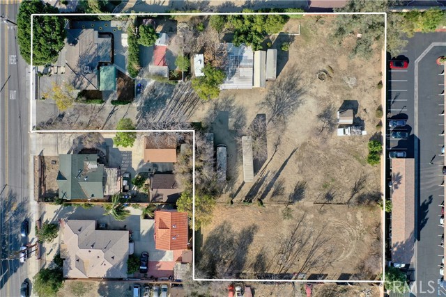 193 N Maple Avenue, Fontana CA: https://media.crmls.org/medias/ff1be8c5-5b2d-4c57-97fd-709b90e781b9.jpg