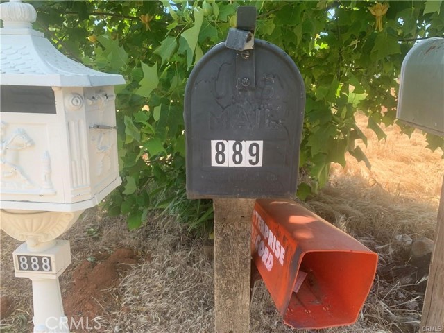 889 Deer Creek Lane, Paradise CA: https://media.crmls.org/medias/ff1ce91f-0e2c-4c69-8abb-1ca572be741a.jpg
