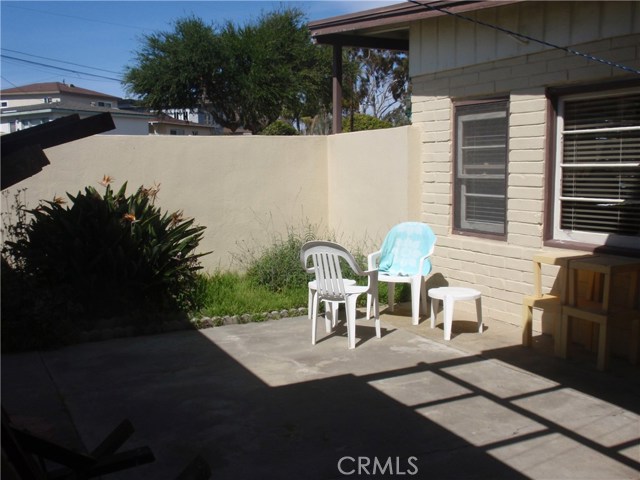 615 El Redondo Avenue, Redondo Beach, California 90277, 2 Bedrooms Bedrooms, ,1 BathroomBathrooms,Residential,Sold,El Redondo,PV17057674