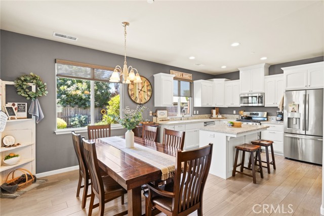 Detail Gallery Image 7 of 29 For 3439 Bamboo Orchard Dr, Chico,  CA 95973 - 3 Beds | 2 Baths