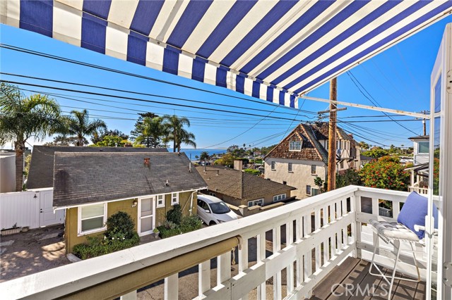 Detail Gallery Image 17 of 21 For 226 Chiquita #UPPER,  Laguna Beach,  CA 92651 - 1 Beds | 1 Baths
