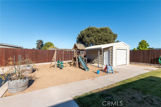 1216 Shady Glen Court, Santa Maria CA: https://media.crmls.org/medias/ff200c43-d8c8-4782-9c32-1f2841b4fa9b.jpg